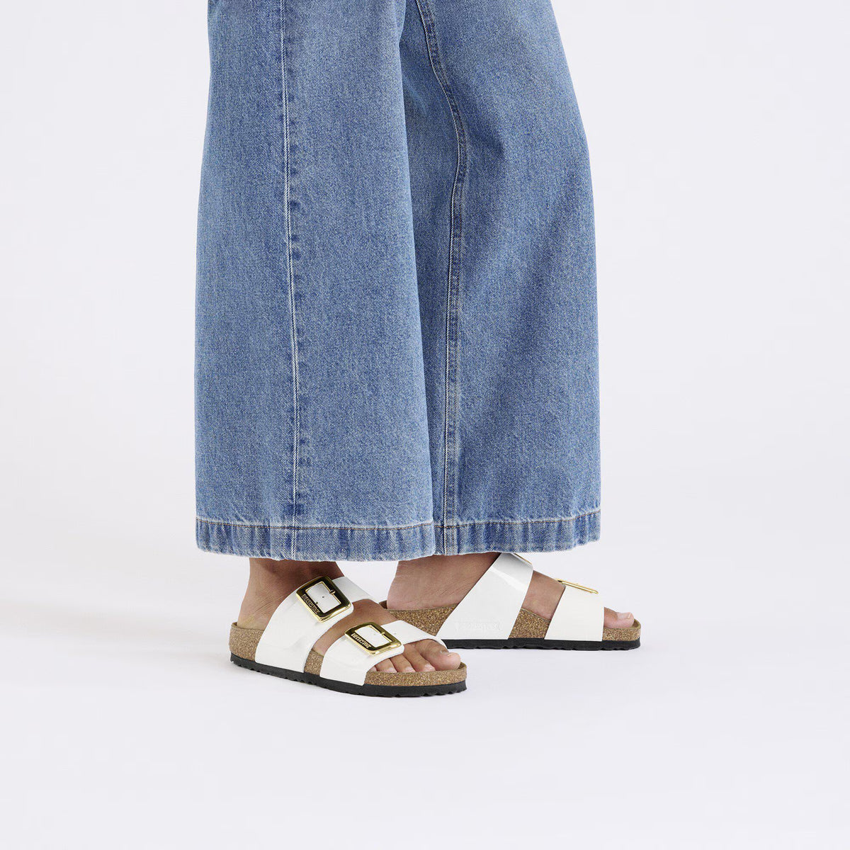 Birkenstock Iconique Sydney Cushion Buckle Birko-Flor verni - Patent White