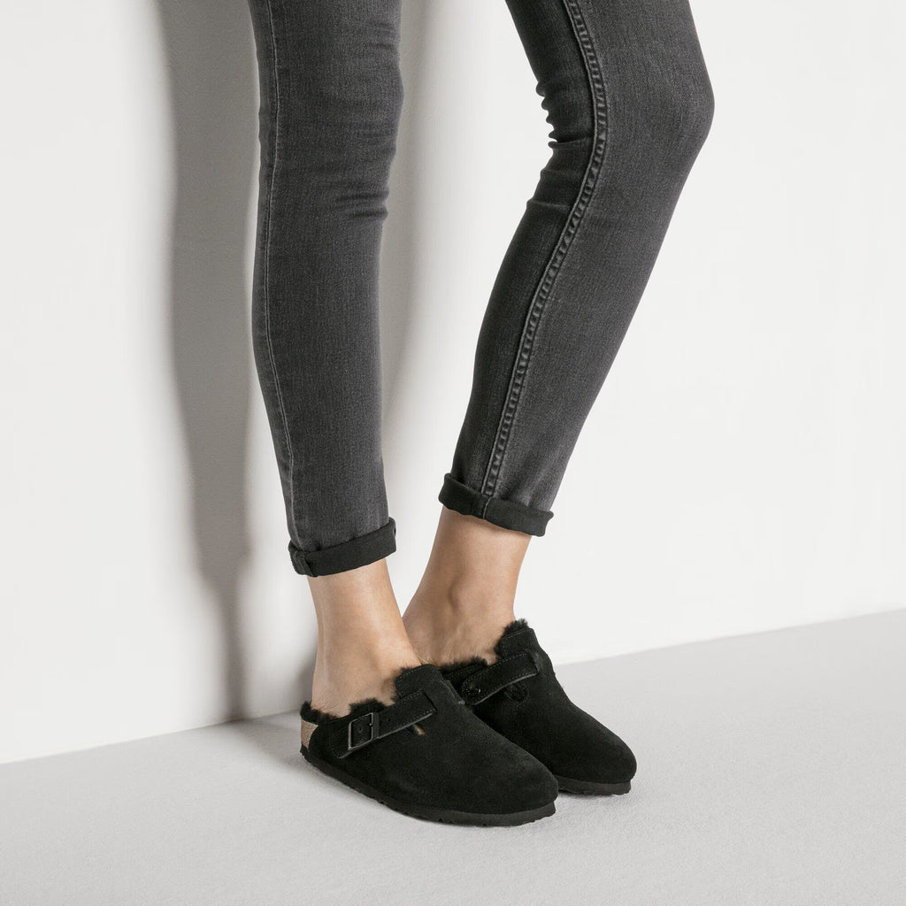 Birkenstock Élégante Boston en fourrure d'agneau Suède - Black
